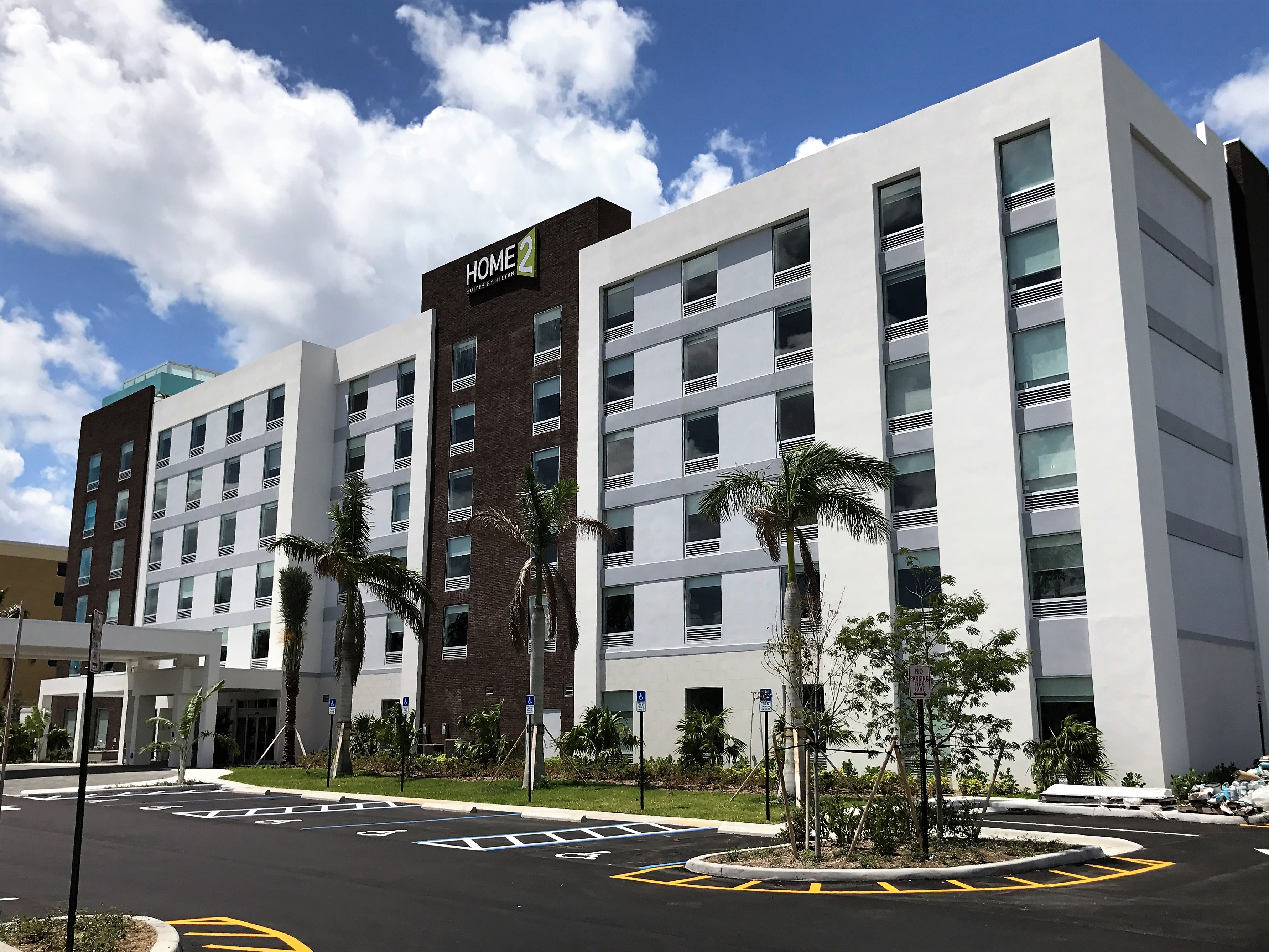 home 2 suites fort lauderdale cruise port