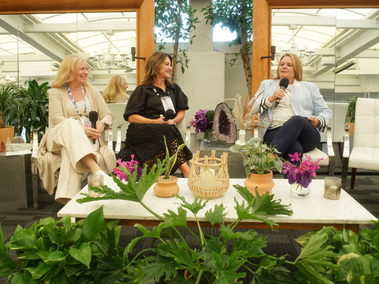 Barbara Best-Santos – Hart Howerton, Eileen Madigan – Las Vegas Sands Corp. and Beth Campbell – Campbell House— Photo by BLLA