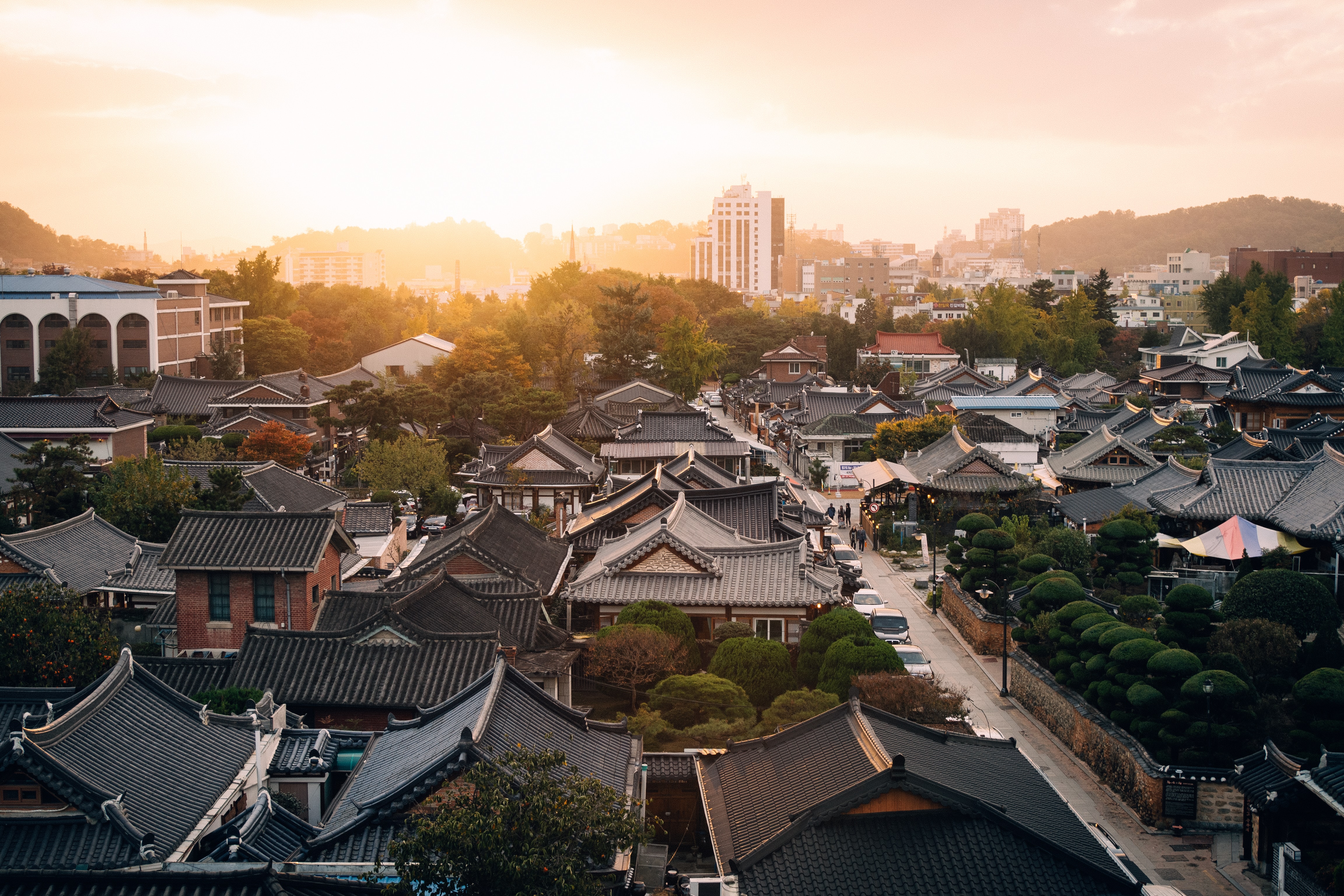 Photo by rawkkim on Unsplash_Jeonju, Korea— Photo by Booking.com