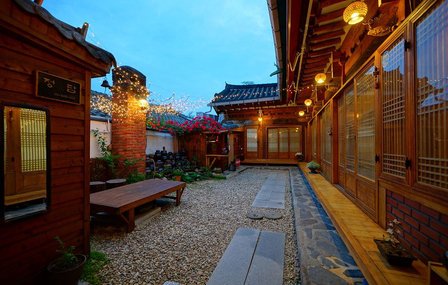 Jungdam— Photo by Booking.com