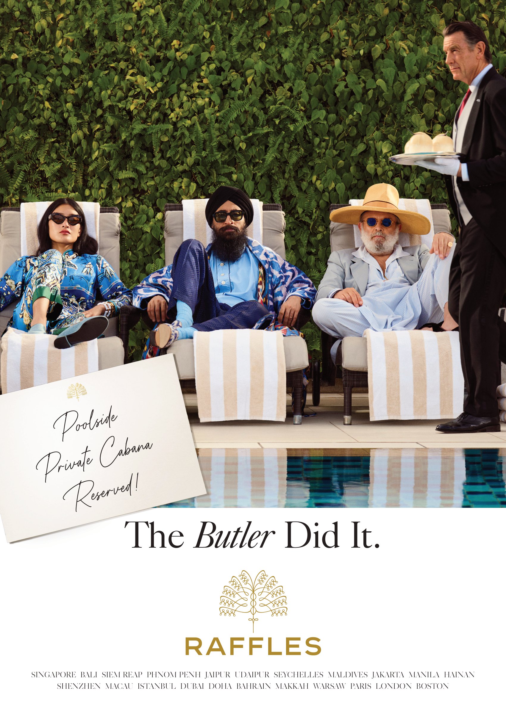 May Siu, Waris Ahluwalia, Robert Rabensteiner y Tim Easton en la piscina del Raffles Singapore. Fuente: Accor