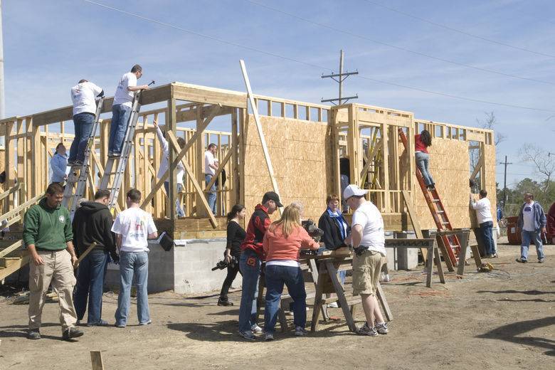 170+ Fairfield Inn General Managers Roll Up Their Sleeves to Help Build ...