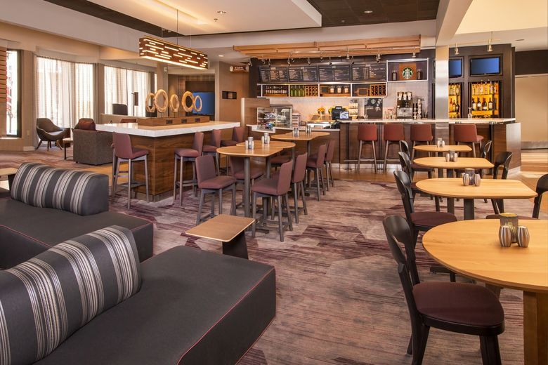 Courtyard Dulles Airport Chantilly Completes Hotel-Wide Transformations ...