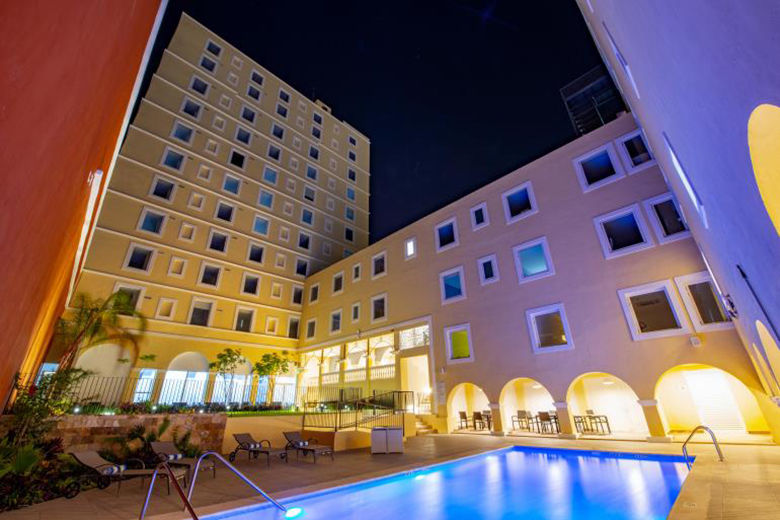 Holiday Inn Express   Merida Centro hotel opens Yucatan  Mexico