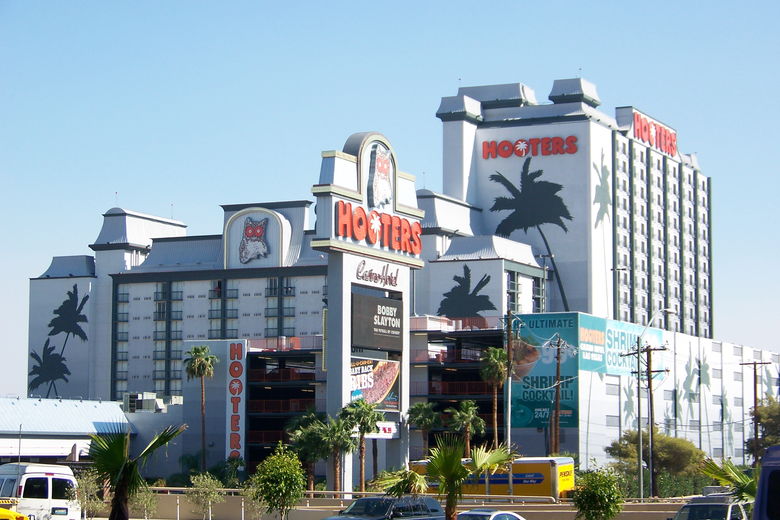 oyo hotel and casino las vegas expedia
