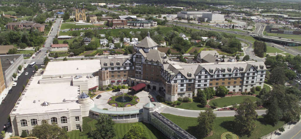 roanoke hotel and conference center