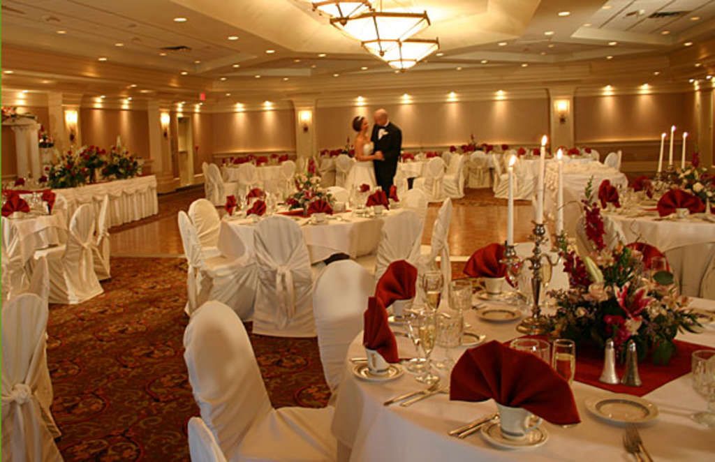 Holiday Inn Albany Hotel Announces Customizable Albany Wedding