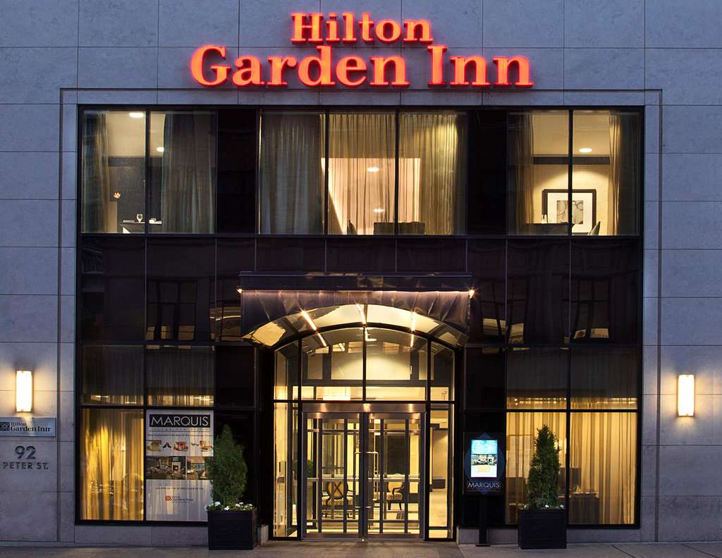 Hilton Garden Inn Toronto Downtown Hotel Celebrates Toronto Marlies Olympic Partnership 3242