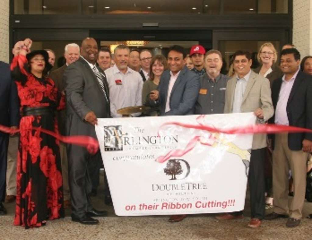 Hotel Equities Celebrates Opening of DoubleTree Arlington DFW South