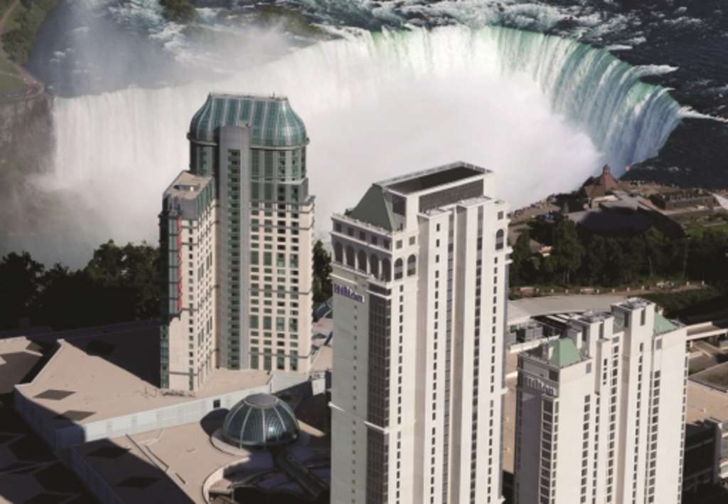 Niagara Falls Ontario Hotels