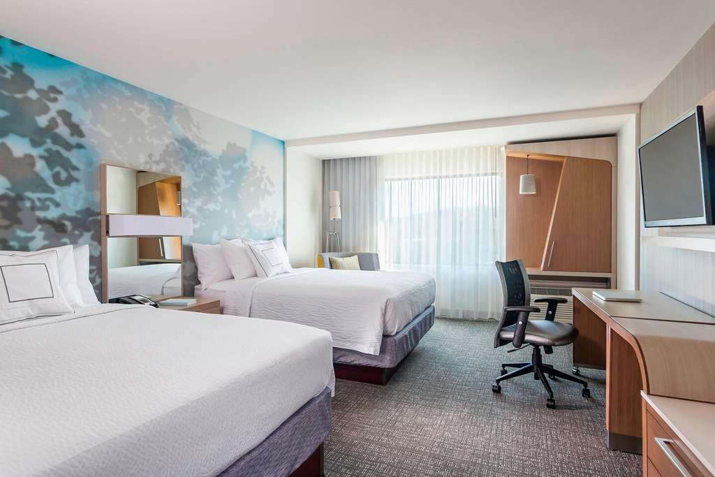 Courtyard by Marriott Kansas City Airport, 7901 NW Tiffany Springs Pkwy, Kansas City, MO 64153