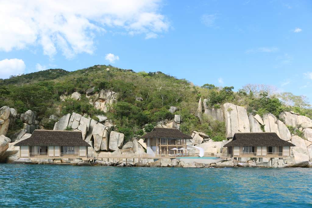 Αποτέλεσμα εικόνας για Six Senses Ninh Van Bay unveils The Water Retreat