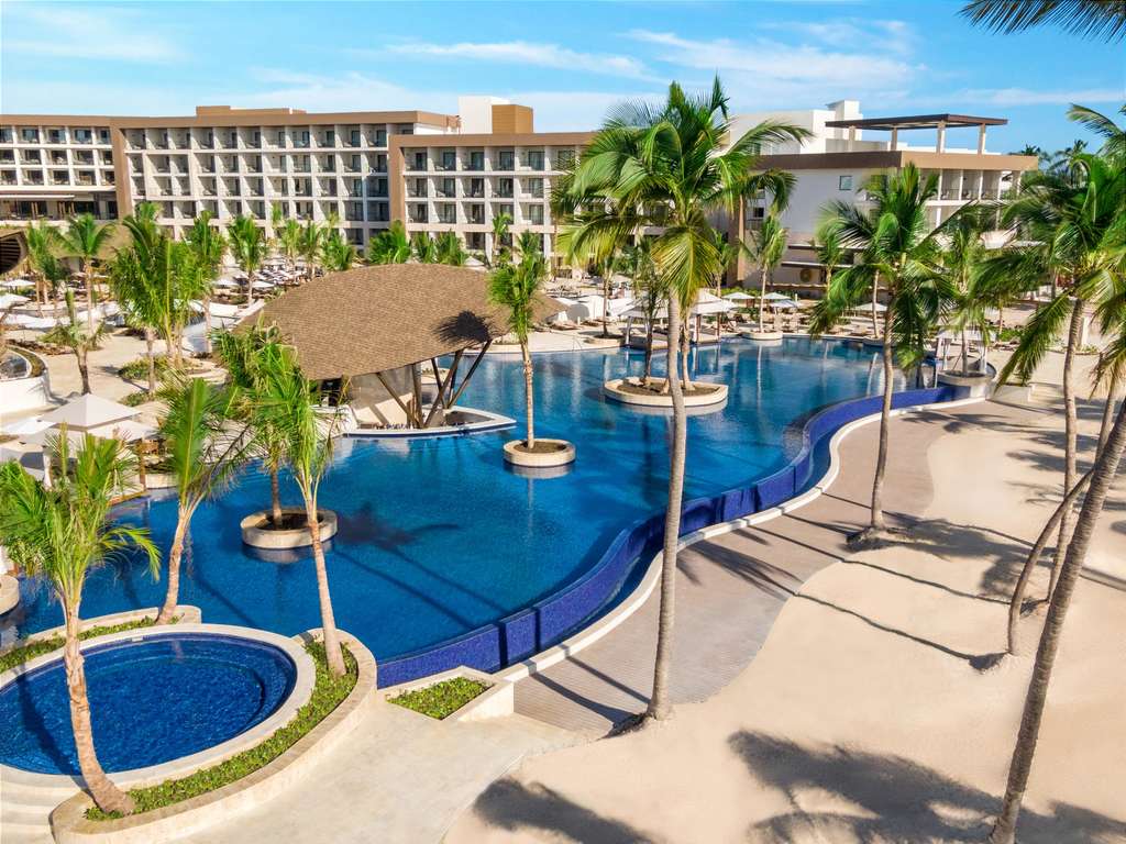 Hyatt Ziva and Hyatt Zilara Brands Debut in The Dominican Republic ...