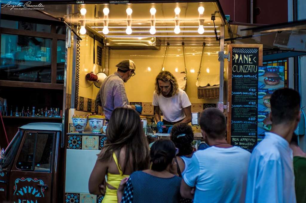 Diversifying to stay alive A Sicilian food truck story in Milan