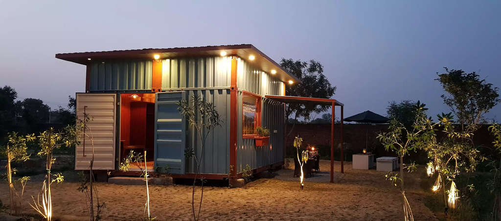 Himmat Anand launches India’s first Ehotel in a Shipping Container ...