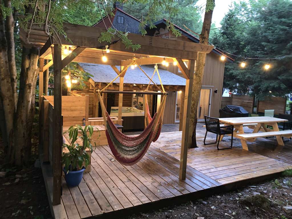 Le Parfait Chalet + SPA, Orfor, Quebec — Source: Airbnb